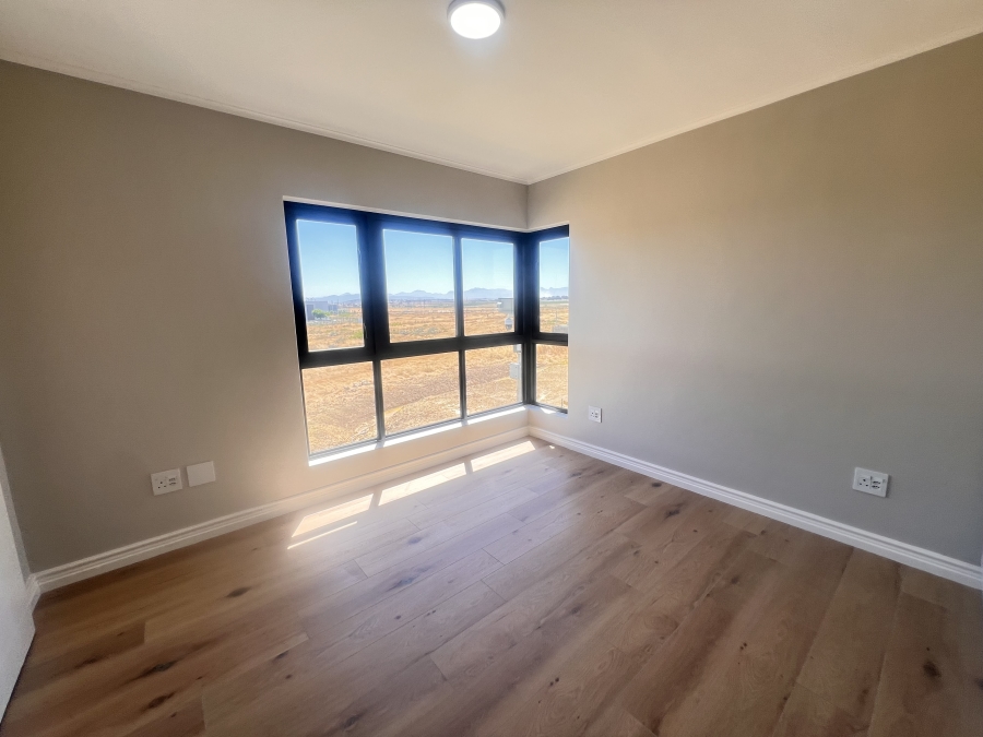 To Let 2 Bedroom Property for Rent in Cape Farms Western Cape